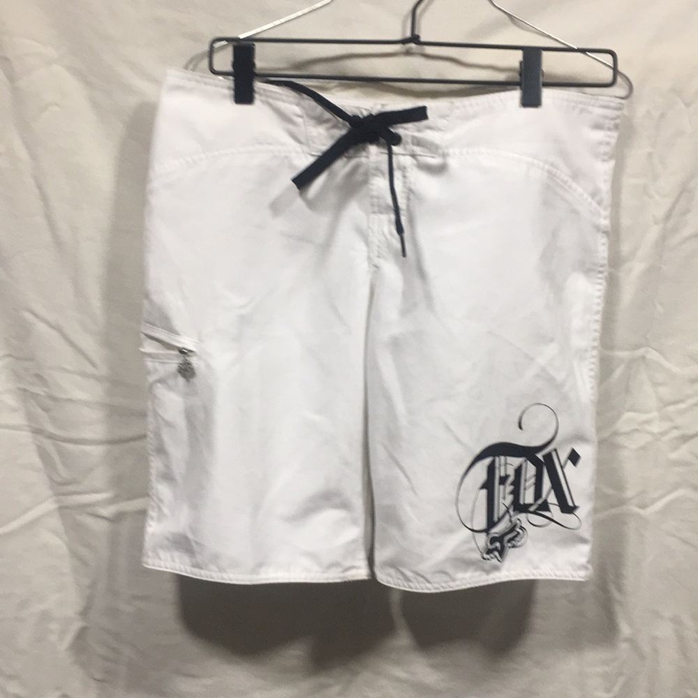 Fox shorts water proof size 5
